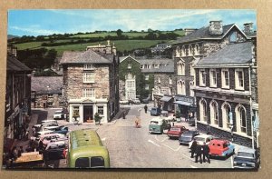 UNUSED POSTCARD - THE SQUARE, DOLGELLAU, WALES