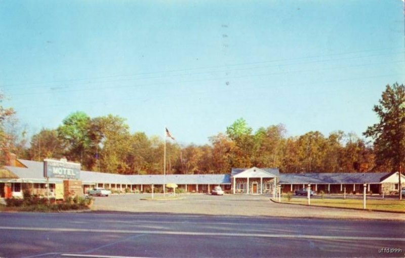 TOWN & COUNTRY MOTEL FALMOUTH, VA 1961