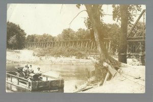 Morton MINNESOTA RP c1910 FERRY Minnesota River nr Redwood Falls CAR Boat NEAT!