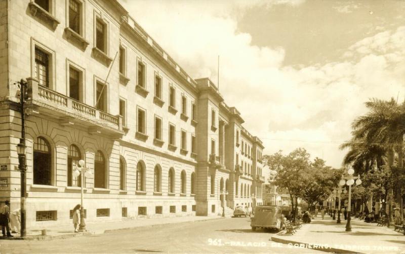 mexico, TAMPICO, Palacio de Gobierno, Cars (1950s) RPPC