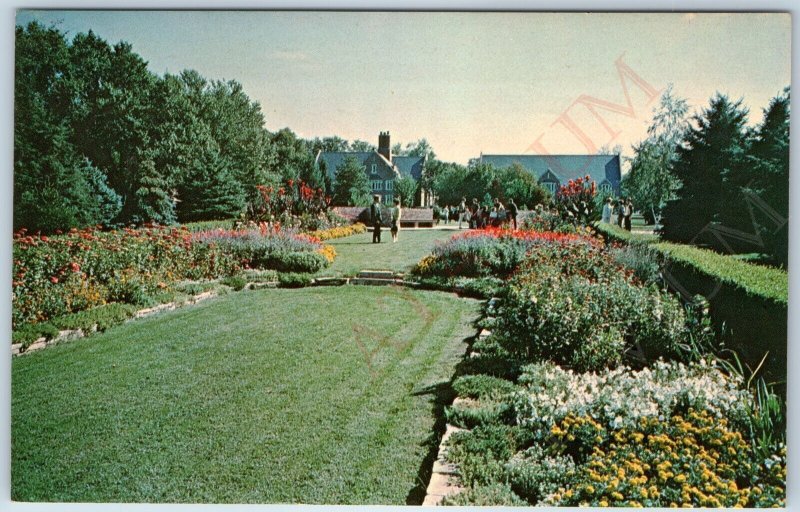 c1950s Indianola, IA Simpson College Buxton Park Campus Kolorvue Chrome Vtg A198