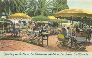 1940s La Jolla California La Valencia Hotel Dining in Patio Postcard 25-11993