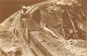 Number 32 AA heart, master photographers Immigrant gap Railroad, Misc. Unused 