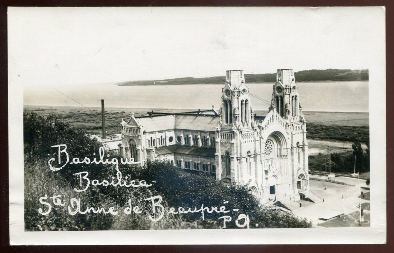 h466 - STE. ANNE DE BEAUPRE Quebec 1940s Basilica. Real Photo Postcard