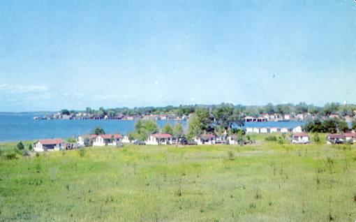 NY - Clayton, Thousand Islands. Hungerford's Riverside Cottages