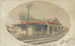 Depot, Wisconsin, Columbus, RPPC, Chicago Milwaukee & St Paul Railroad, 1907 PM