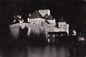 Switzerland Le CHateau de Chillon illumine Photo