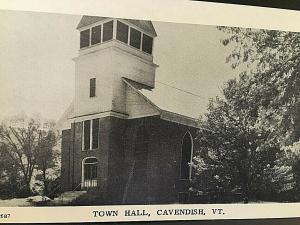Postcard Early View of Town Hall in Cavendish, VT  U6