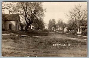 Postcard RPPC c1917 Beaman IA Iowa Street View Houses Old Car