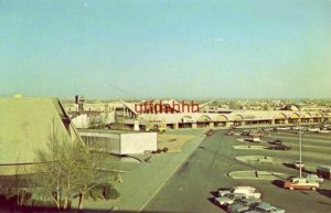 CENTRO COMERCIAL P.R.O.N.A.F. JUAREZ, CHIH. MEXICO foto: Roberto Lopez Diaz