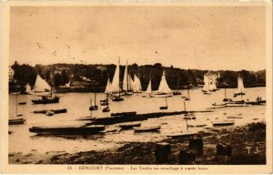 CPA Benodet- Les Yachts au mouillage a maree basse FRANCE (1025581)