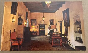 POSTCARD UNUSED - RECEPTION ROOM, SPANISH GOVERNOR'S PALACE,  SAN ANTONIO, TEXAS