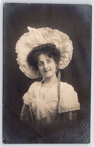 Blackpool Photographer Wiggins~Edwardian Lovely Lady~Cartwheel Picture Hat RPPC