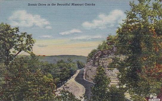 Scenic Drive In The Beautiful Missouri Ozarks Missouri