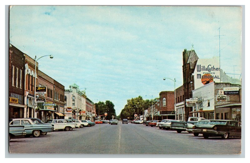 Postcard Main Street Red Cloud Nebraska Vintage Standard View Card Old Cars  