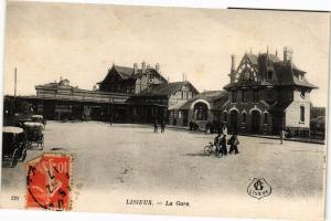 CPA LISIEUX - La Gare (272226)