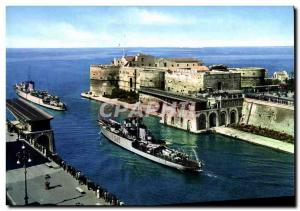 Postcard Modern Taranto Ponte Girevole Boat