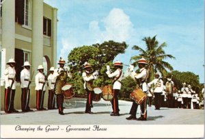 Postcard Bahamas - Changing the Guard - Government House