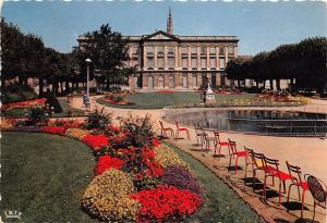 B50578 Bordeaux Les Jardins et L Hotel de Ville   france