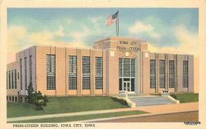 1943 IOWA CITY. IOWA Press Citizen Building Linen postcard TEICH 1187