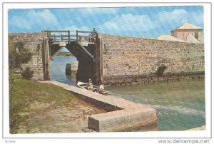 Boat Entering Somerset Bridge, Bermuda, 1940-1960s