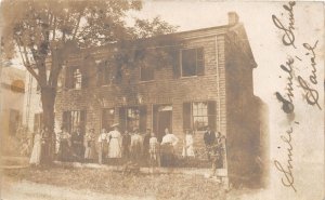 H86/ Cincinnati Ohio RPPC Postcard c1910 Stone House Family Historic 152