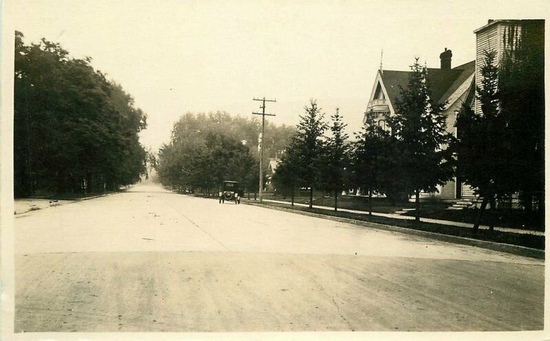 Automobile 1923 Residential Street Scene Postcard Washington RPPC 11170