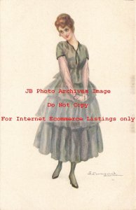 6 Postcards Set, Luigi Bompard, URS Series 928 No 1-6, Pretty Women in Dresses