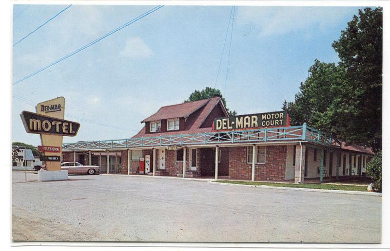 Del Mar Motor Court Motel New Castle Delaware 1966 postcard