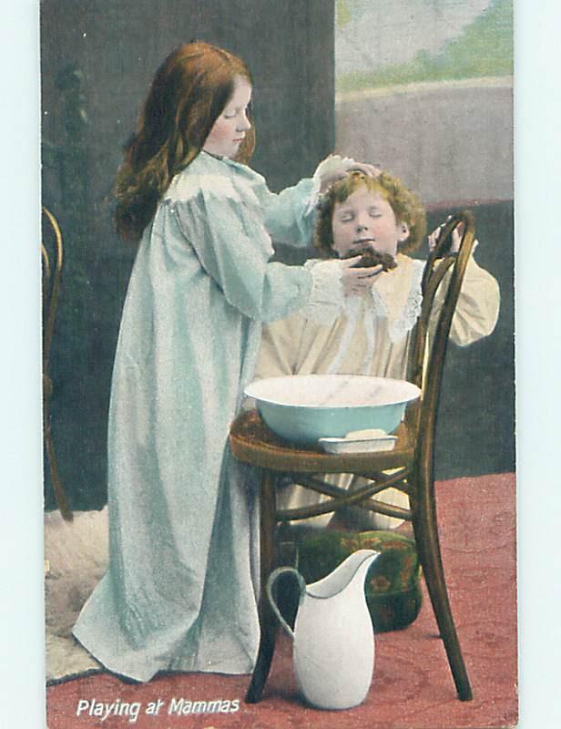 Pre-Linen PRETTY GIRL WASHES THE FACE OF HER LITTLE BROTHER HJ4291