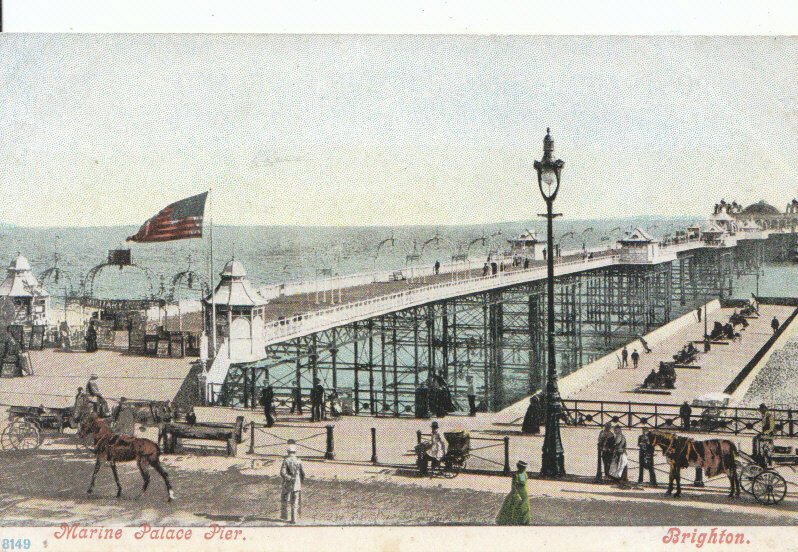 Sussex Postcard - Marine Palace Pier - Brighton - Ref 3167A