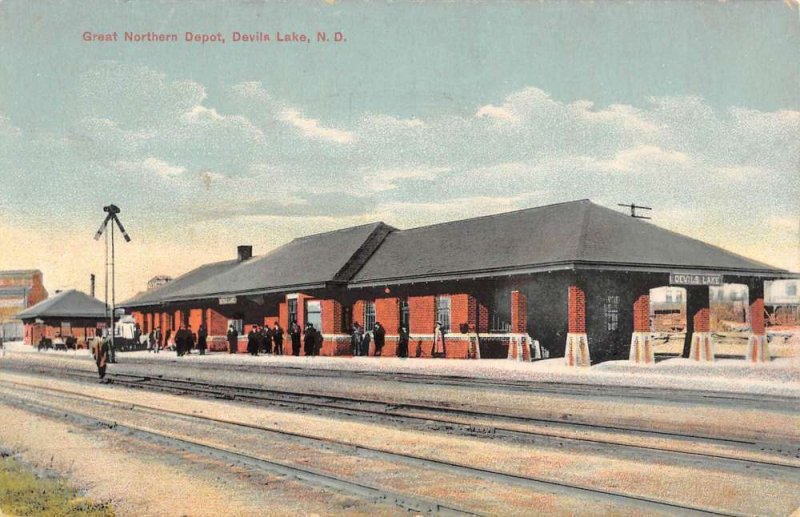 Devils Lake North Dakota Great Northern Railroad Depot Antique Postcard