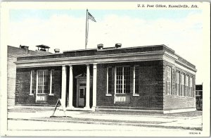 C.1910 U. S. Post Office, Russellville, Ark. Blue Sky Vintage Postcard P135