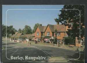 Hampshire Postcard - Burley Village, The New Forest    RR7216