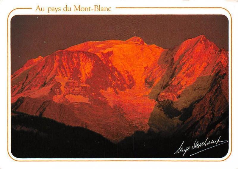 France Coucher De Soleil Sur Le Mont Blanc Et Laiguille De