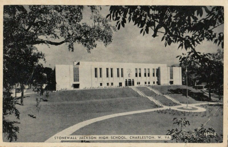 CHARLESTON , West Virginia, 1930s ; Stonewall Jackson High School