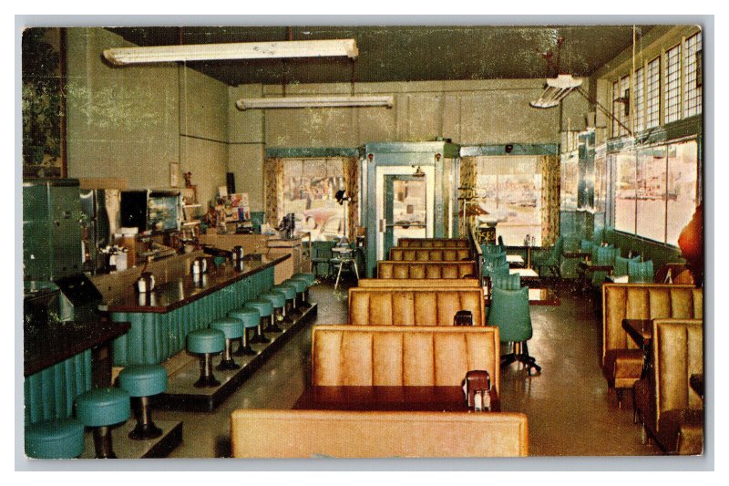 Postcard KS Imperial Cafe Lyons Kansas Vintage Standard Interior View Card 