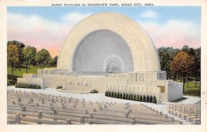 Music Pavilion in Grandview Park Sioux City, Iowa, USA