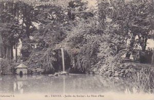 France Troyes Jardin du Rocher La Piece d'Eau