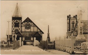 PC NEW ZEALAND, MAORI CHURCH, ROTORUA, Vintage REAL PHOTO Postcard (B41460)