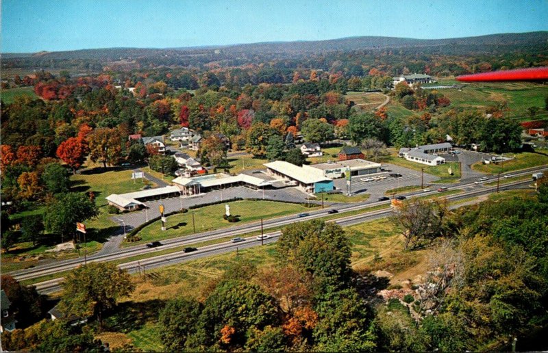 Massachusetts West Springfield Black Horse Motel 1966