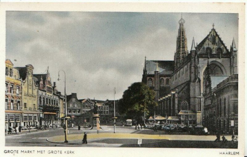 Netherlands Postcard - Grote Markt Met Grote Kerk - Haarlem - Ref 2320A