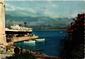 CPM CORSE - CALVI - C'est au pied des remparts que le bateau accoste (711001)