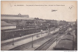 BOURGES.- La Gare , Trains at Railroad Station , France , 00-10s