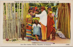 Panama San Blas Family Familia Unused Casa Central Linen Postcard H15