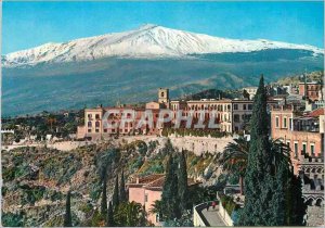 Postcard Modern Taormina Hotel Dominique S with the Etna volcano