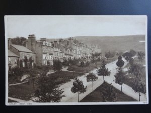 Yorkshire: Ilkley, West View - Old Postcard by Photochrom Co. Ltd