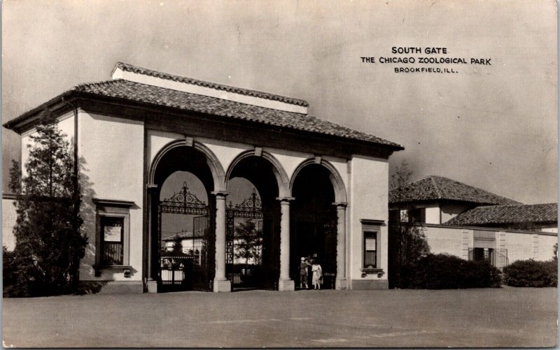 Real Photo Postcard South Gate The Chicago Zoological Park Brookfield, Illinois