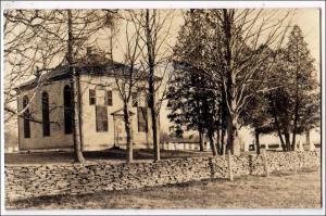 RPPC, Houses with a Stone Fence ?