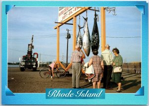 VINTAGE CONTINENTAL SIZE POSTCARD GIANT BLUEFIN TUNA CATCH GALILEE RHODE ISLAND